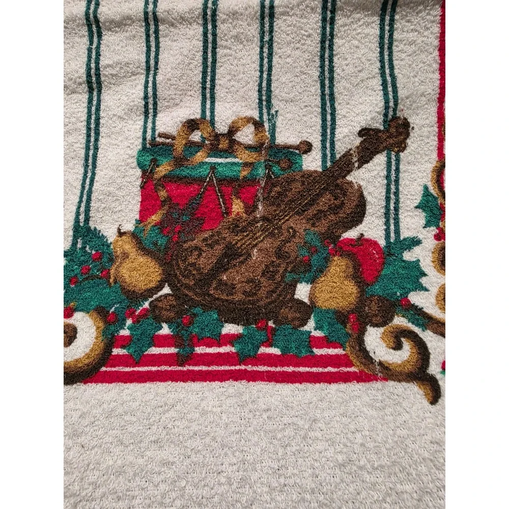 Vintage Leshner Mills Christmas Hand Towel Violin Holly Fringe 100% Cotton USA